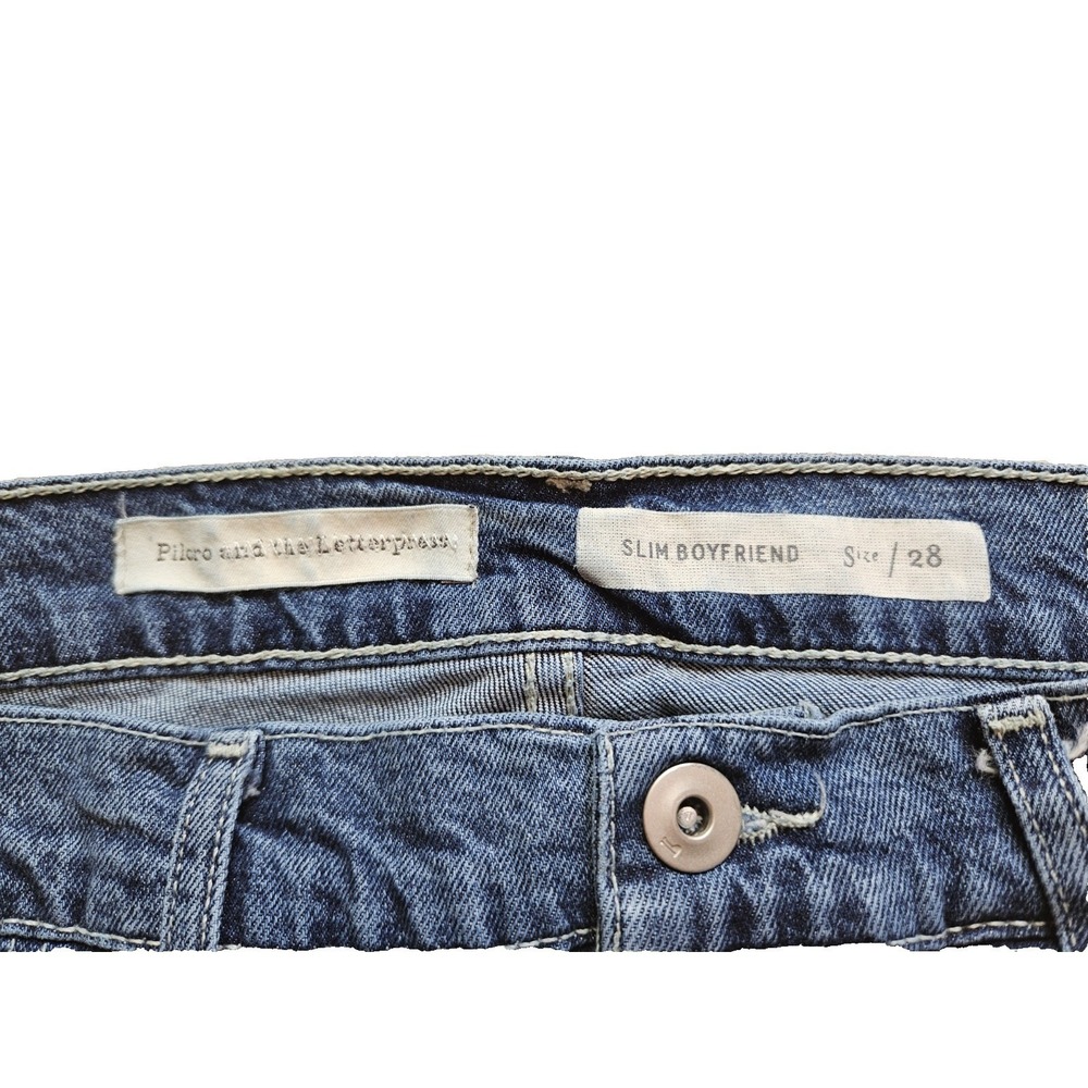 Pilcro 28 Slim Boyfriend Jeans Star‎ Embroidered Sequin Anthropologie Boho Y2K - Picture 2 of 8